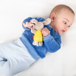 Sigikid Babyspielzeug|Babyrassel Hund, Red Stars