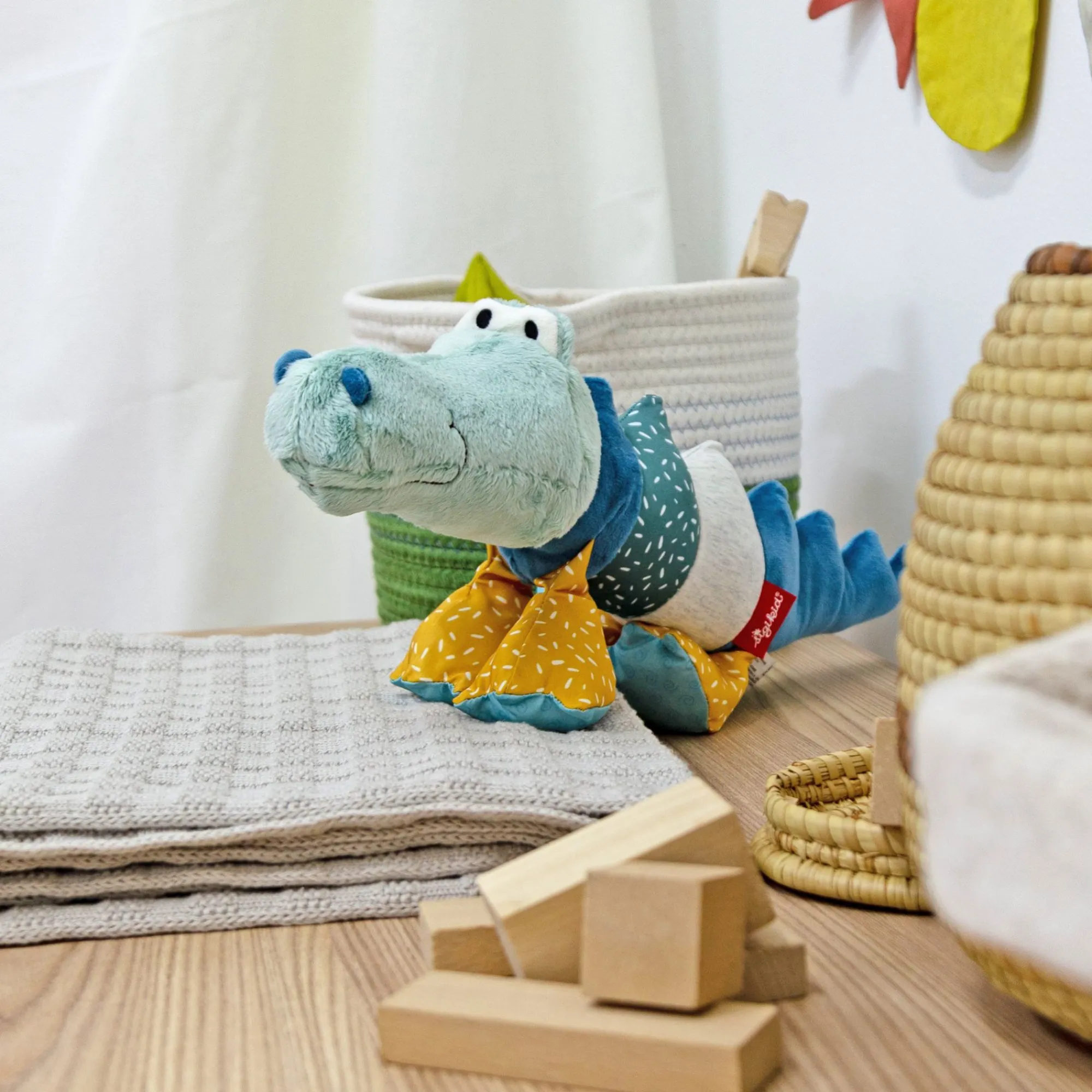Sigikid Patchwork Sweety|Kuscheltier Krokodil, Patchwork Sweety